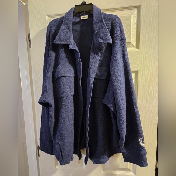 Cozy Buttondown - Picture 2 of 8